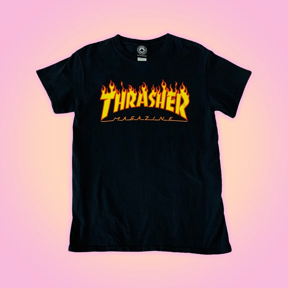 ⭐️ Thrasher Classic Fire Shirt ⭐️